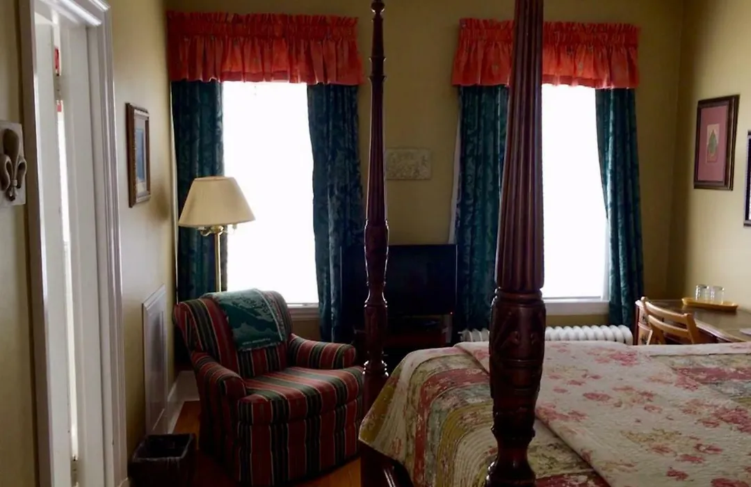 The Villa Bed & Breakfast (Adults Only)-1